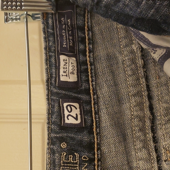 Miss Me Irene Boot Cut - Picture 5 of 6